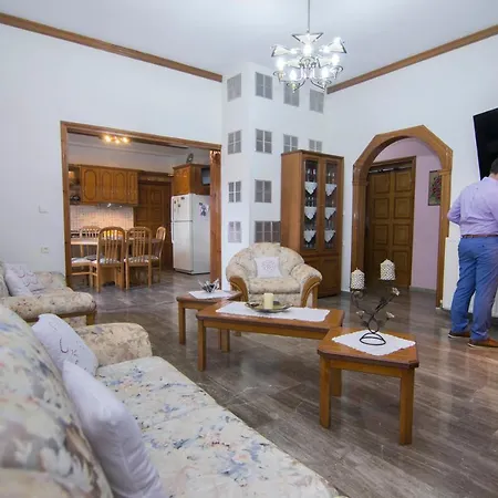 Paradise House With Private Pool Apartmán Kíssamos
