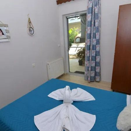 Paradise House With Private Pool 公寓 *